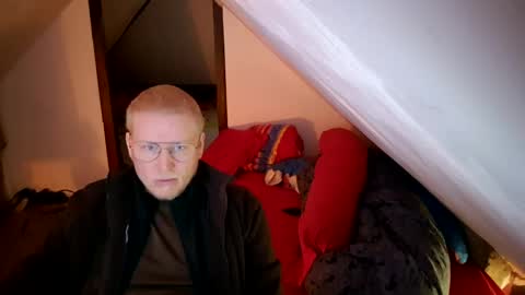 Snapshot of cebas chatting on February 3, 8:02 am cebas online show from February 3, 8:02 am