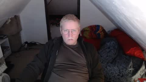 Snapshot of cebas chatting on February 20, 9:00 am cebas online show from February 20, 9:00 am