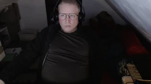 Snapshot of cebas chatting on March 2, 9:05 am cebas online show from March 2, 9:05 am