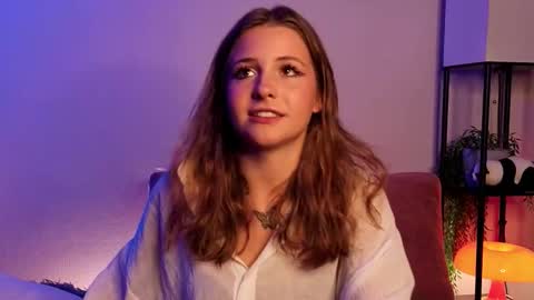 Lina  online show from November 16, 7:19 pm