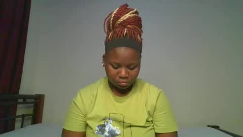 ceepretty25 online show from July 7, 12:46 am