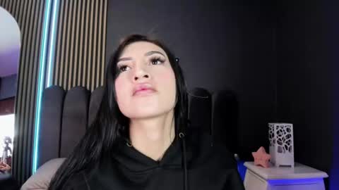 Snapshot of celeste_bs chatting on June 17, 5:32 am Celeste online show from June 17, 5:32 am
