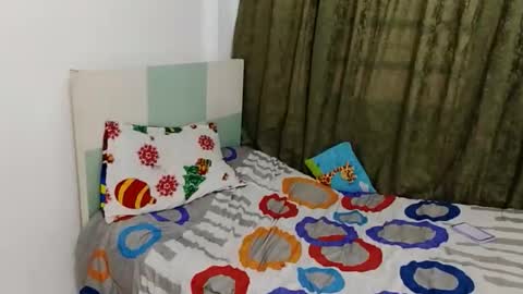 celeste_leon07 online show from May 27, 4:26 pm