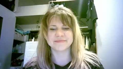 Snapshot of celeste_naughty_ chatting on March 3, 10:10 am celeste_naughty_ online show from March 3, 10:10 am