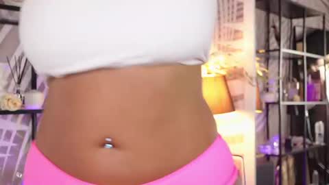 Snapshot of celestebailey chatting on August 5, 6:38 am CelesteBailey online show from August 5, 6:38 am