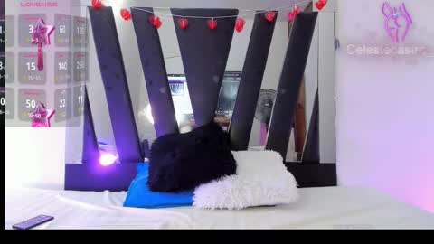 Mariana online show from March 9, 6:23 pm