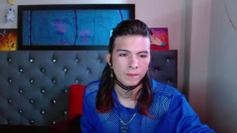 I am Valentinn online show from February 9, 8:45 pm