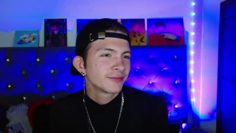 I am Valentinn online show from March 7, 1:42 am