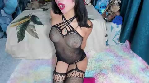 celesteyorucso1 online show from February 8, 6:28 am