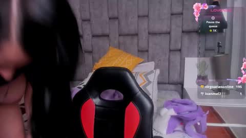 CelestheJones online show from March 18, 2:15 am