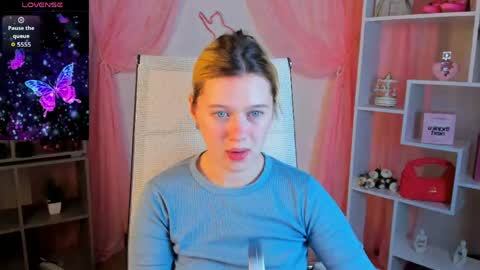 your cute kitty online show from June 8, 7:36 pm
