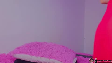 Snapshot of celestte_evans_1 chatting on July 3, 7:26 am celestte_evans_1 online show from July 3, 7:26 am