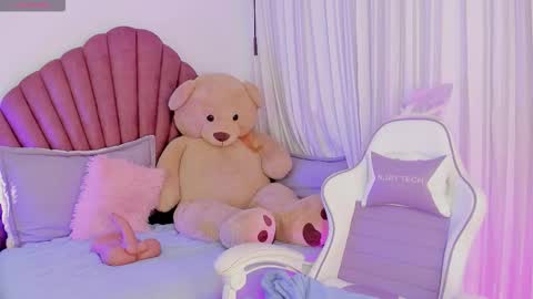        700   110 p  online show from November 15, 6:22 am