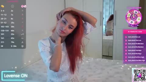 CelestynStar online show from November 17, 8:03 pm