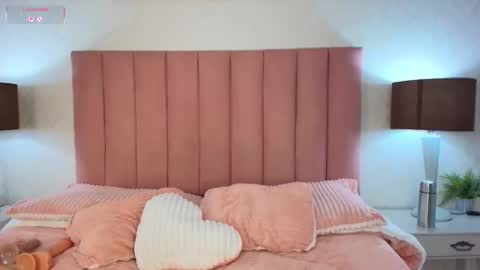 CELINE online show from November 11, 10:54 pm