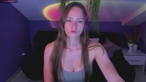 elin online show from September 13, 1:44 pm