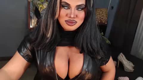 cellinekittcumerr online show from October 11, 3:21 pm