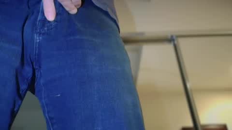 Snapshot of centerfield24 chatting on October 1, 3:40 pm Centerfield online show from October 1, 3:40 pm