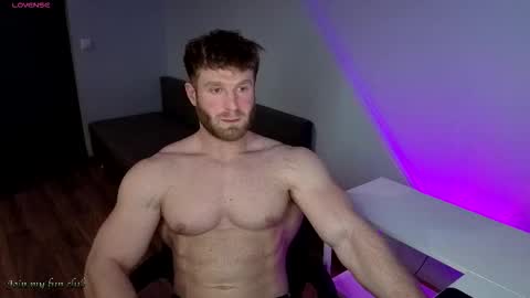 Snapshot of centurion_1 chatting on November 2, 7:27 pm Bruce online show from November 2, 7:27 pm