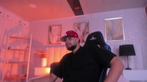 cero khalifa online show from May 28, 2:42 am