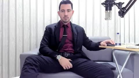 Cesar online show from October 30, 4:08 pm