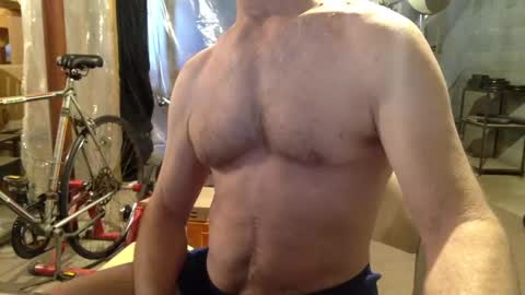 cfnmworkout1 online show from January 24, 7:39 pm