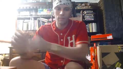 cguffey2284 online show from December 31, 7:53 am