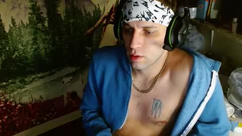 cguffey2284 online show from January 17, 1:57 am