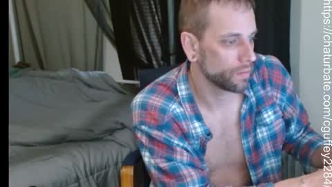 cguffey2284 online show from February 1, 1:09 pm