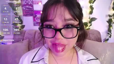 charlotte online show from November 29, 6:33 pm