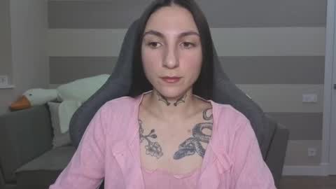 Kate online show from November 17, 9:04 am