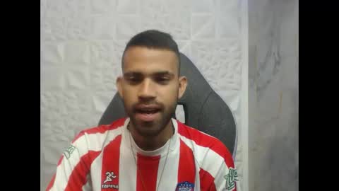 Snapshot of chacorta_ chatting on February 12, 2:01 pm chacorta_ online show from February 12, 2:01 pm