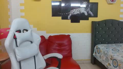 chacorta_ online show from March 27, 1:00 pm