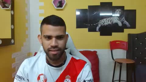 chacorta_ online show from April 17, 1:03 pm