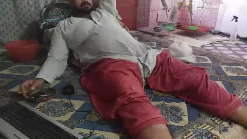 Snapshot of chadipluskhangarh chatting on July 14, 10:21 am Stormydick online show from July 14, 10:21 am