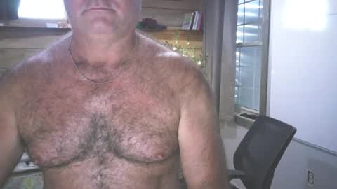 Snapshot of chadmichaell chatting on June 25, 1:27 am chadmichaell online show from June 25, 1:27 am