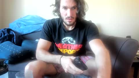 Lydong online show from March 5, 6:59 pm