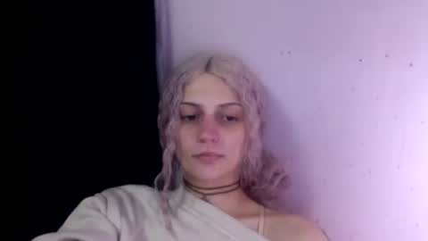 chaia online show from May 28, 8:11 am
