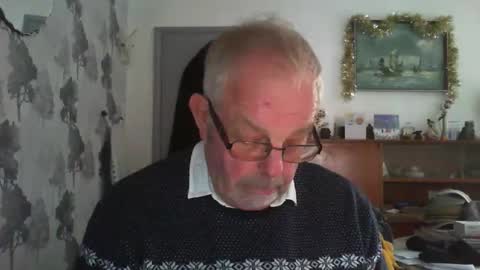 Champers online show from December 22, 10:28 am