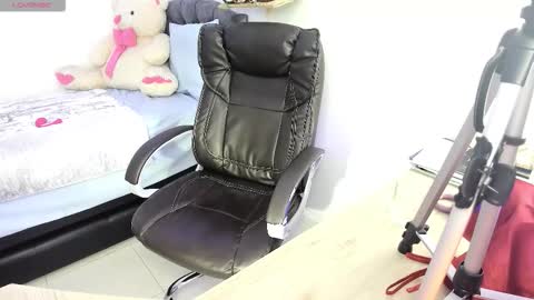  Chanel   online show from February 7, 1:20 am