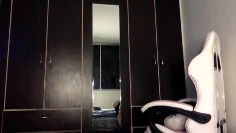 Snapshot of chanelsexyy chatting on May 30, 8:39 pm Viviana 3 online show from May 30, 8:39 pm