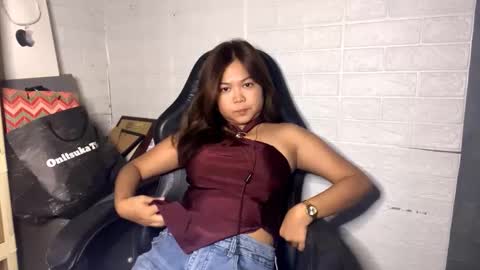 Mia online show from March 23, 10:08 am