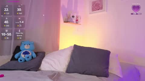 Channel online show from February 12, 1:39 pm