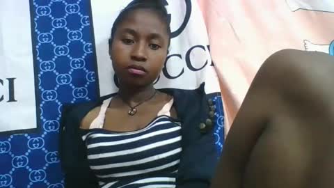 chantale483461 online show from March 13, 7:04 am