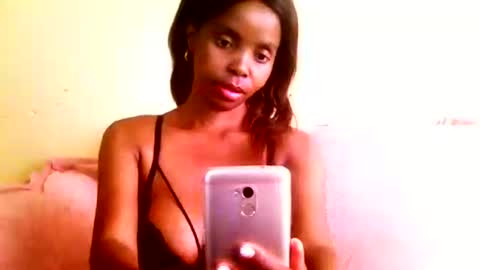 Snapshot of chante665 chatting on December 11, 6:47 am chante665 online show from December 11, 6:47 am