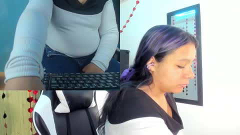 Snapshot of charis_21 chatting on February 27, 7:58 pm charis 2 online show from February 27, 7:58 pm