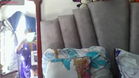 charis 2 online show from April 1, 7:33 pm