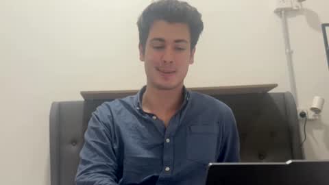 Snapshot of charismaticcharm chatting on June 26, 10:08 am charismaticcharm online show from June 26, 10:08 am