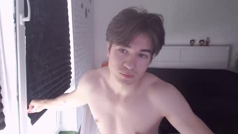 charleshanson69 online show from September 18, 10:39 am