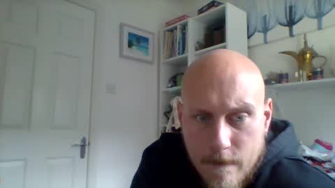 Snapshot of charliephandguest chatting on September 9, 10:59 am Charlie online show from September 9, 10:59 am